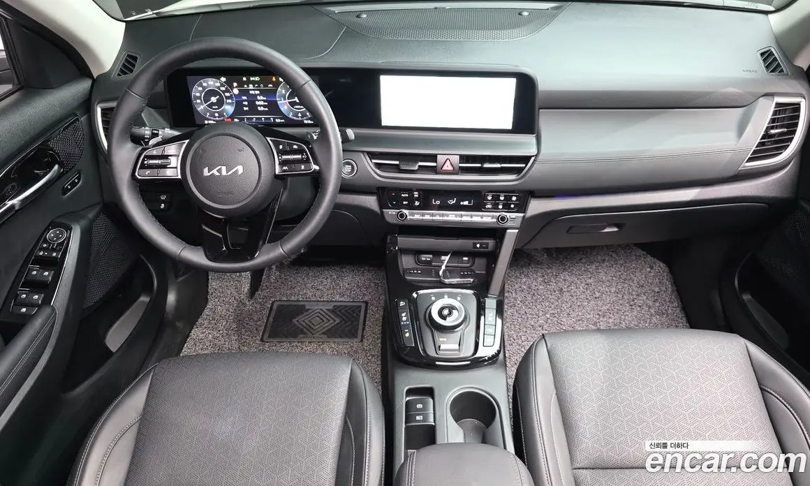 Kia Seltos 2025 1.6 автомат (гидро), фото 10 Kia Seltos 2025 1.6 автомат (гидро), фото 10