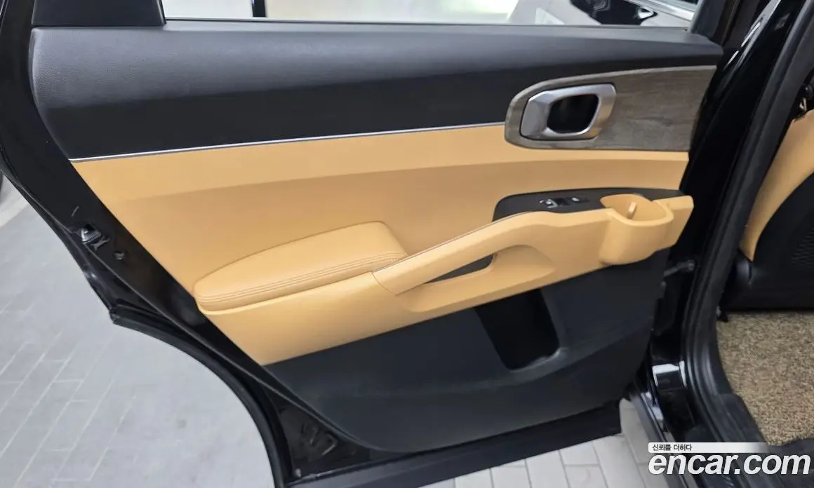 Kia Sorento 2022 1.6 автомат (гидро), фото 15