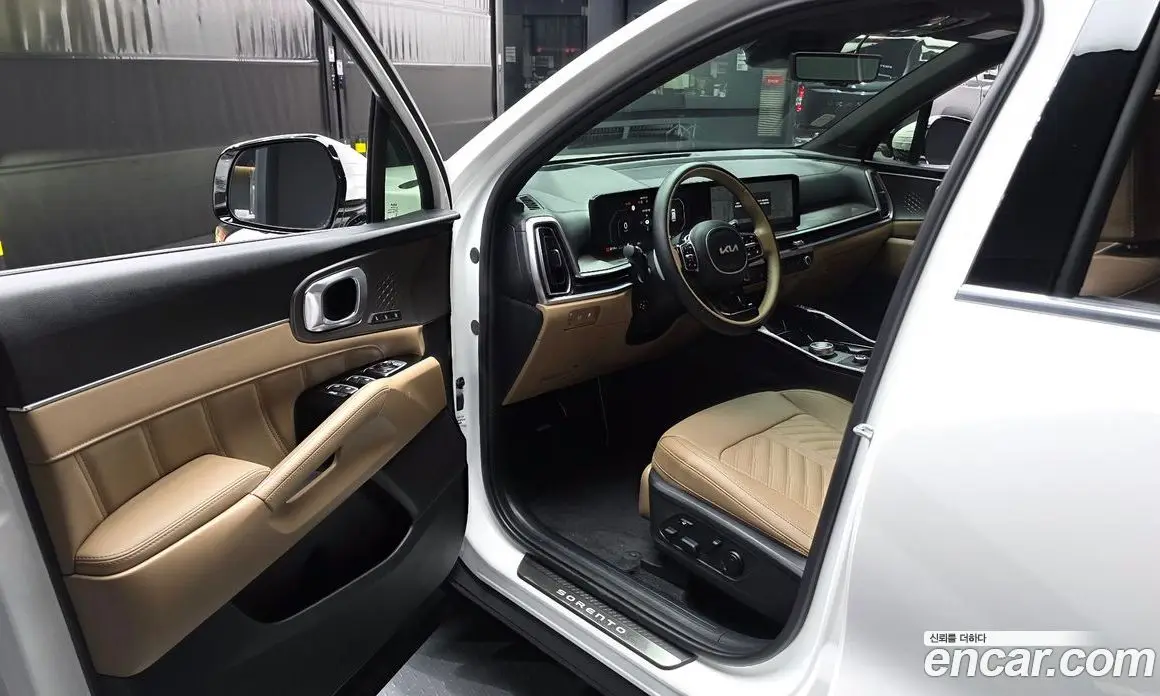 Kia Sorento 2023 1.6 автомат (гидро), фото 13 Kia Sorento 2023 1.6 автомат (гидро), фото 13