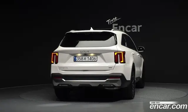 Kia Sorento 2023 1.6 автомат (гидро), миниатюра 4 Kia Sorento 2023 1.6 автомат (гидро), миниатюра 4