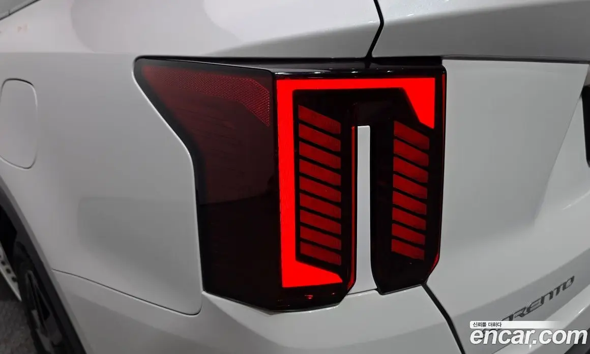 Kia Sorento 2024 1.6 автомат (гидро), фото 9