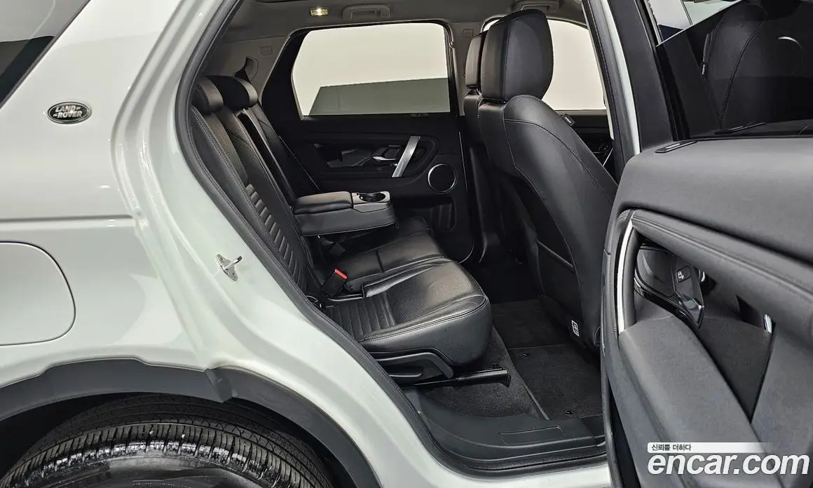 Land Rover Discovery Sport 2022 2.0 автомат (гидро), фото 17