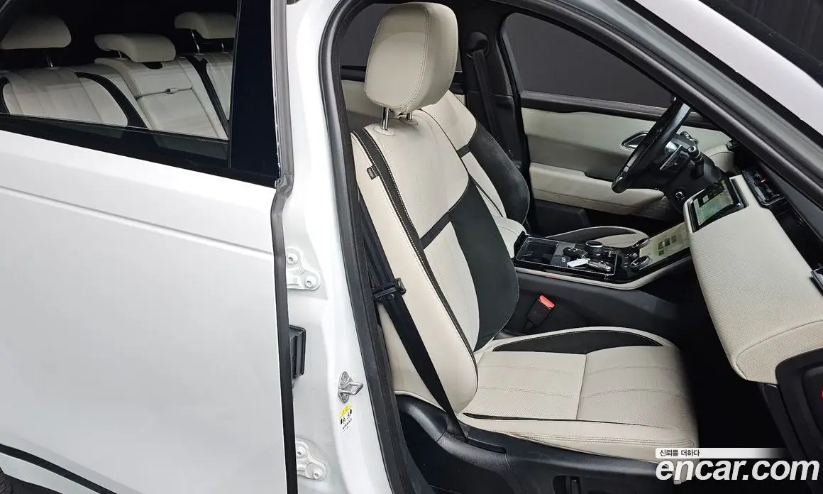 Land Rover Range Rover Velar 2018 3.0 автомат (гидро), фото 16