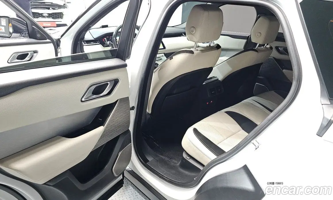 Land Rover Range Rover Velar 2018 3.0 автомат (гидро), фото 17