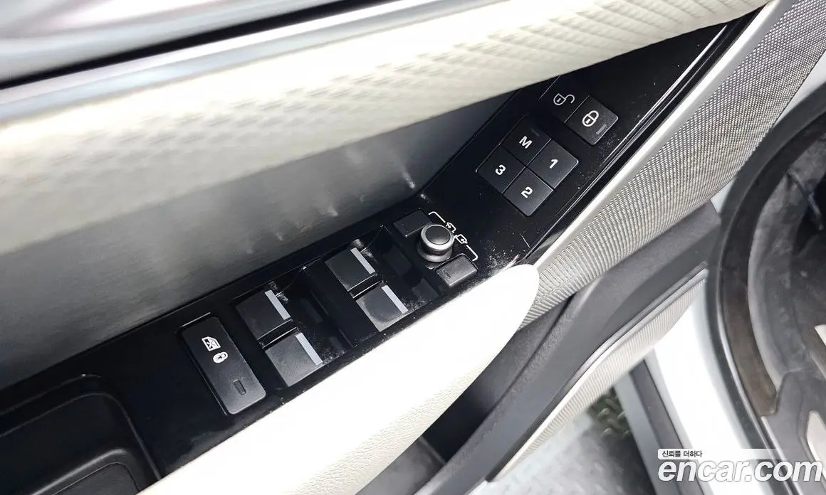 Land Rover Range Rover Velar 2018 3.0 автомат (гидро), фото 19