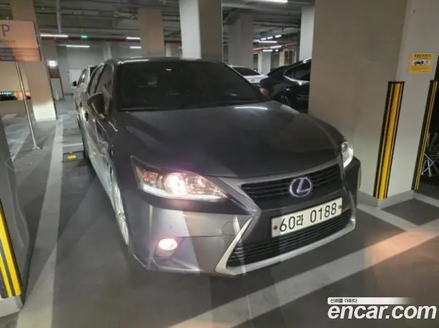 Lexus CT200h, 2015, 150 208 км