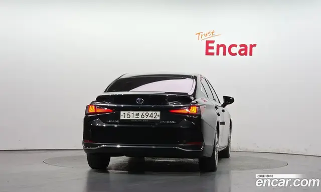 Lexus ES 2022 2.5 автомат (гидро), миниатюра 4 Lexus ES 2022 2.5 автомат (гидро), миниатюра 4
