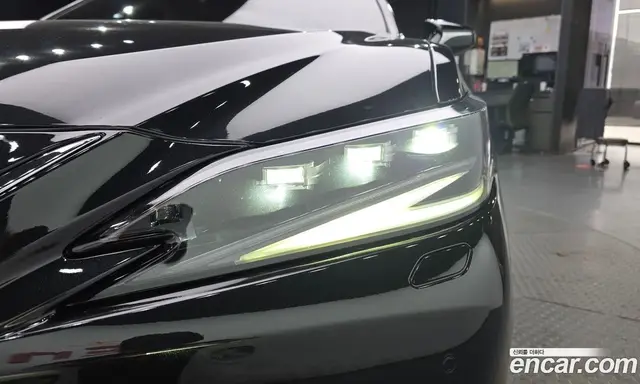 Lexus ES 2022 2.5 автомат (гидро), миниатюра 8 Lexus ES 2022 2.5 автомат (гидро), миниатюра 8