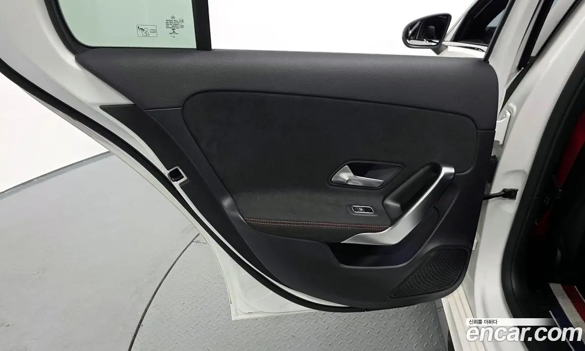 Mercedes-Benz A-Class 2021 2.0 автомат (гидро), фото 15 Mercedes-Benz A-Class 2021 2.0 автомат (гидро), фото 15