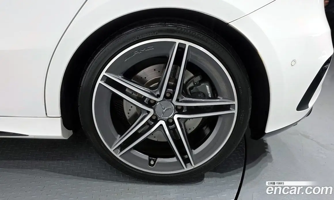 Mercedes-Benz A-Class 2021 2.0 автомат (гидро), фото 7 Mercedes-Benz A-Class 2021 2.0 автомат (гидро), фото 7