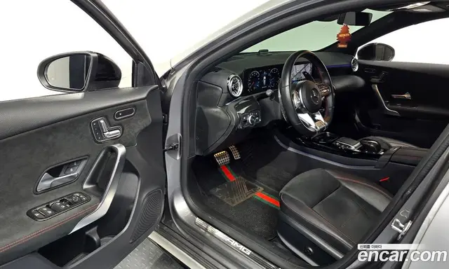 Mercedes-Benz A-Class 2021 2.0 автомат (гидро), миниатюра 12