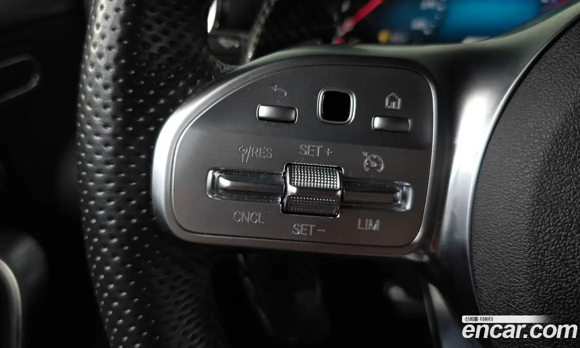 Mercedes-Benz A-Class 2021 2.0 автомат (гидро), фото 20 Mercedes-Benz A-Class 2021 2.0 автомат (гидро), фото 20