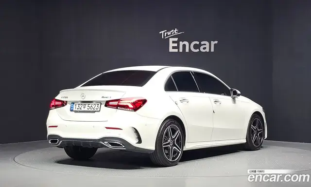 Mercedes-Benz A-Class 2021 2.0 автомат (гидро), миниатюра 2