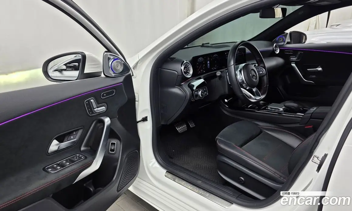 Mercedes-Benz A-Class 2021 2.0 автомат (гидро), фото 13