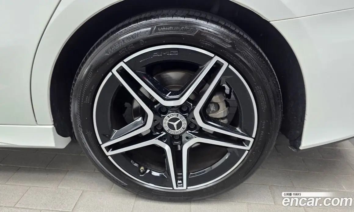 Mercedes-Benz A-Class 2021 2.0 автомат (гидро), фото 7