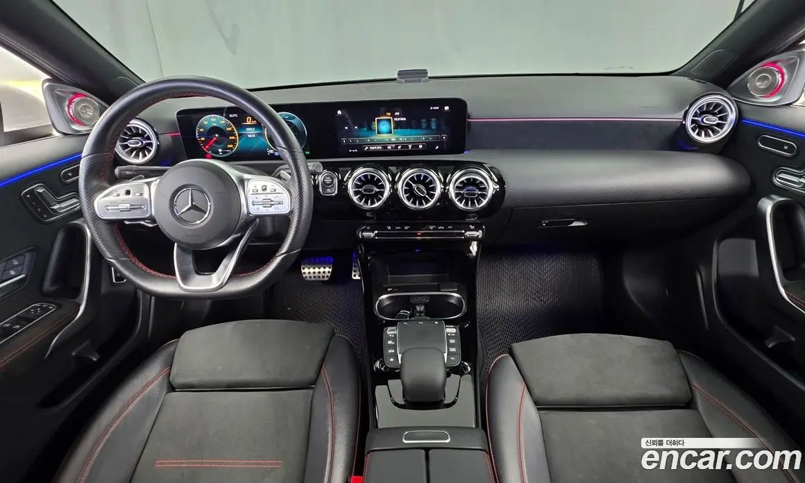 Mercedes-Benz A-Class 2021 2.0 автомат (гидро), фото 10