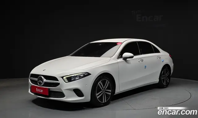 Mercedes-Benz A-Class, 2023, 28 376 км