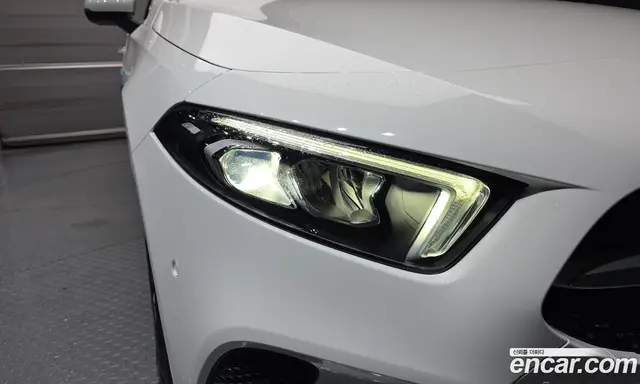 Mercedes-Benz A-Class 2023 2.0 автомат (гидро), миниатюра 8 Mercedes-Benz A-Class 2023 2.0 автомат (гидро), миниатюра 8