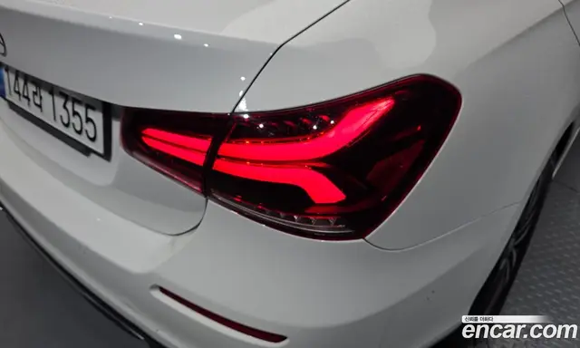Mercedes-Benz A-Class 2023 2.0 автомат (гидро), миниатюра 9 Mercedes-Benz A-Class 2023 2.0 автомат (гидро), миниатюра 9