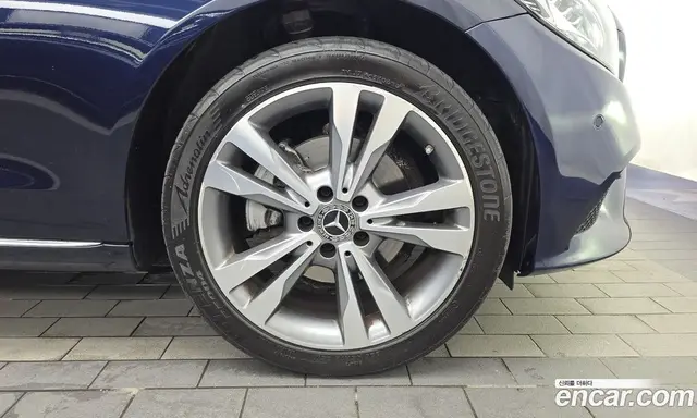 Mercedes-Benz C-Class 2020 1.9 автомат (гидро), миниатюра 7
