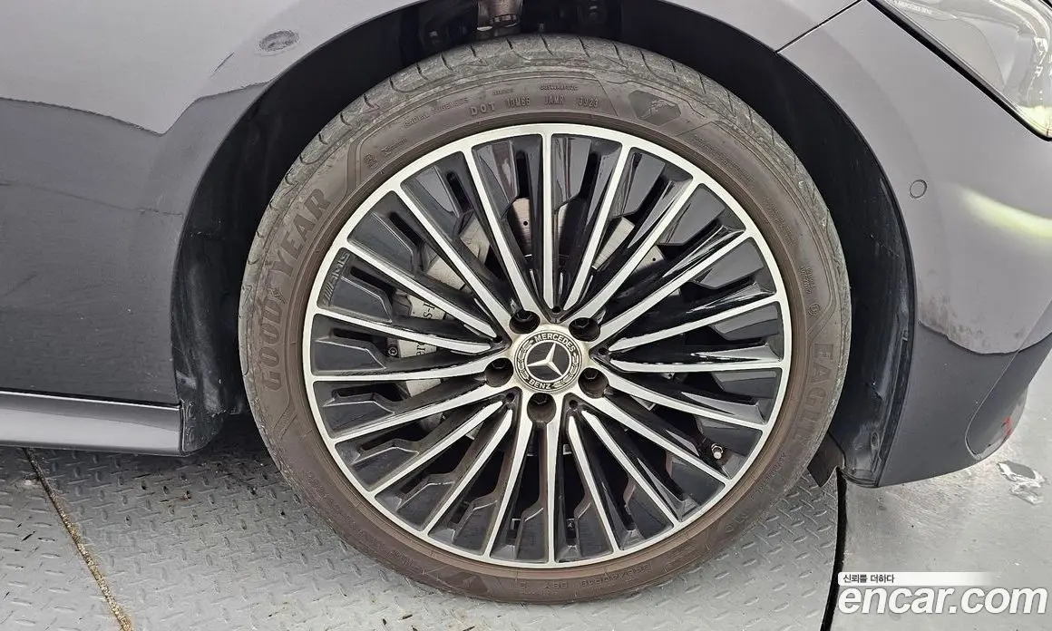 Mercedes-Benz CLE-Class 2024 2.0 автомат (гидро), фото 4