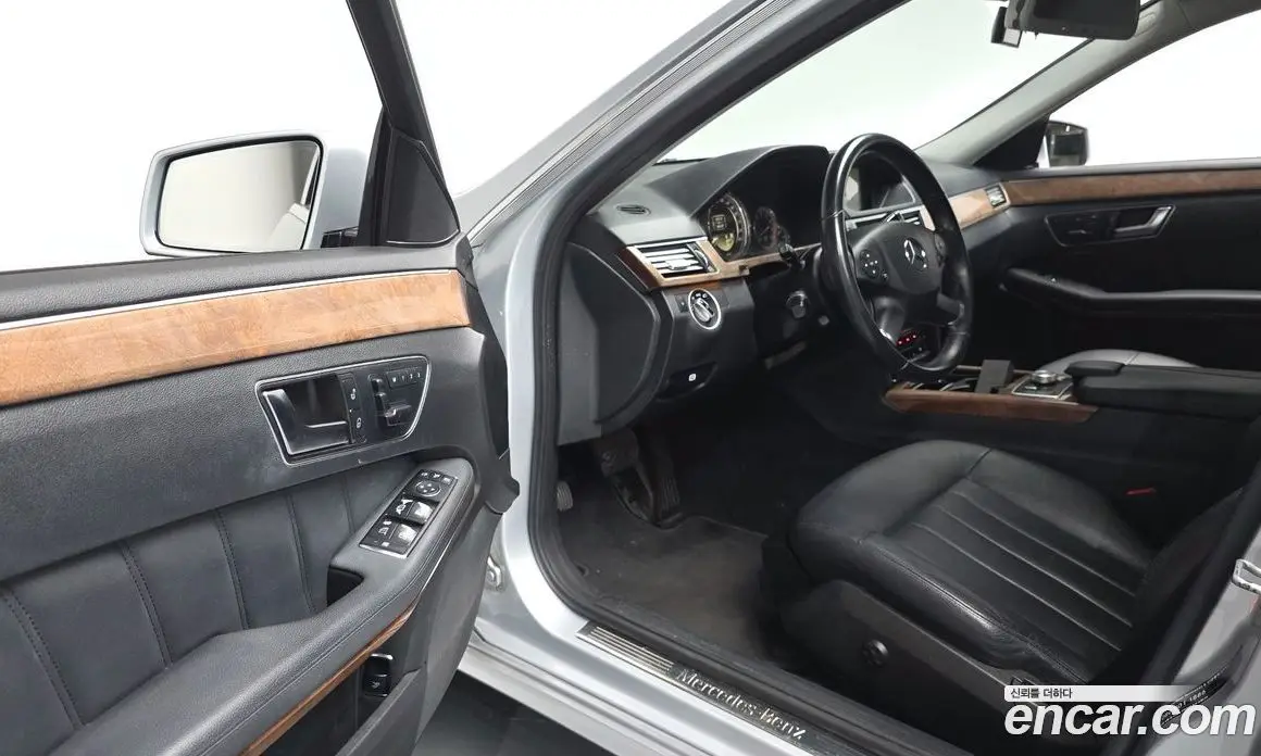 Mercedes-Benz E-Class 2012 3.5 автомат (гидро), фото 13