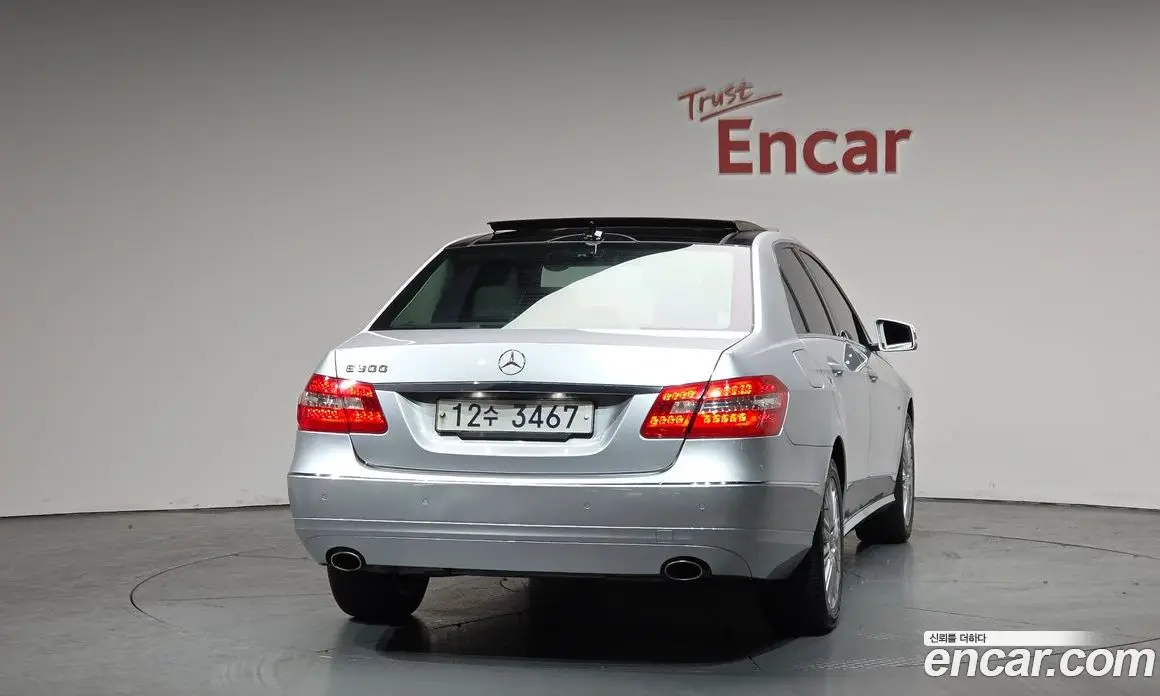 Mercedes-Benz E-Class 2012 3.5 автомат (гидро), фото 4