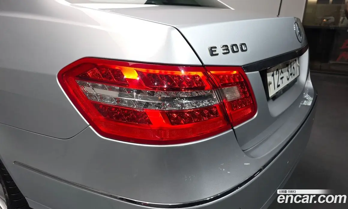 Mercedes-Benz E-Class 2012 3.5 автомат (гидро), фото 9