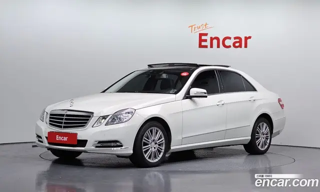 Mercedes-Benz E-Class, 2012, 83 805 км