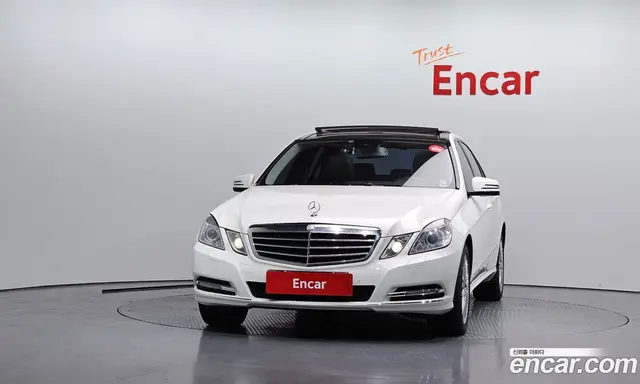 Mercedes-Benz E-Class 2012 3.5 автомат (гидро), миниатюра 3