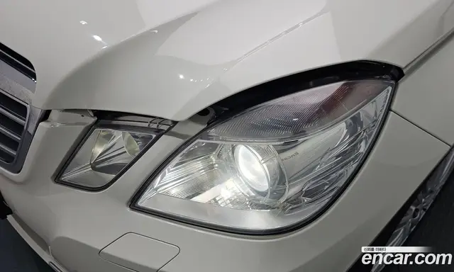 Mercedes-Benz E-Class 2012 3.5 автомат (гидро), миниатюра 8