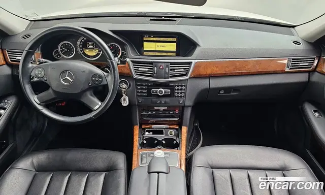 Mercedes-Benz E-Class 2012 3.5 автомат (гидро), миниатюра 10