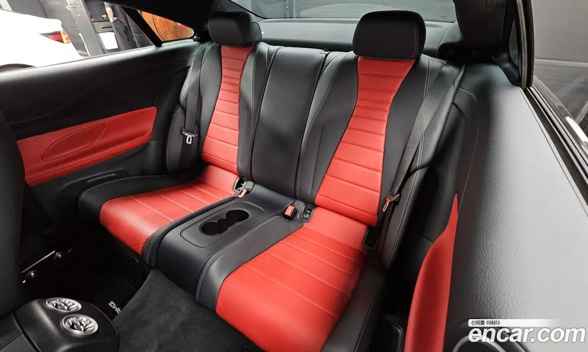 Mercedes-Benz E-Class 2017 1.9 автомат (гидро), фото 16 Mercedes-Benz E-Class 2017 1.9 автомат (гидро), фото 16