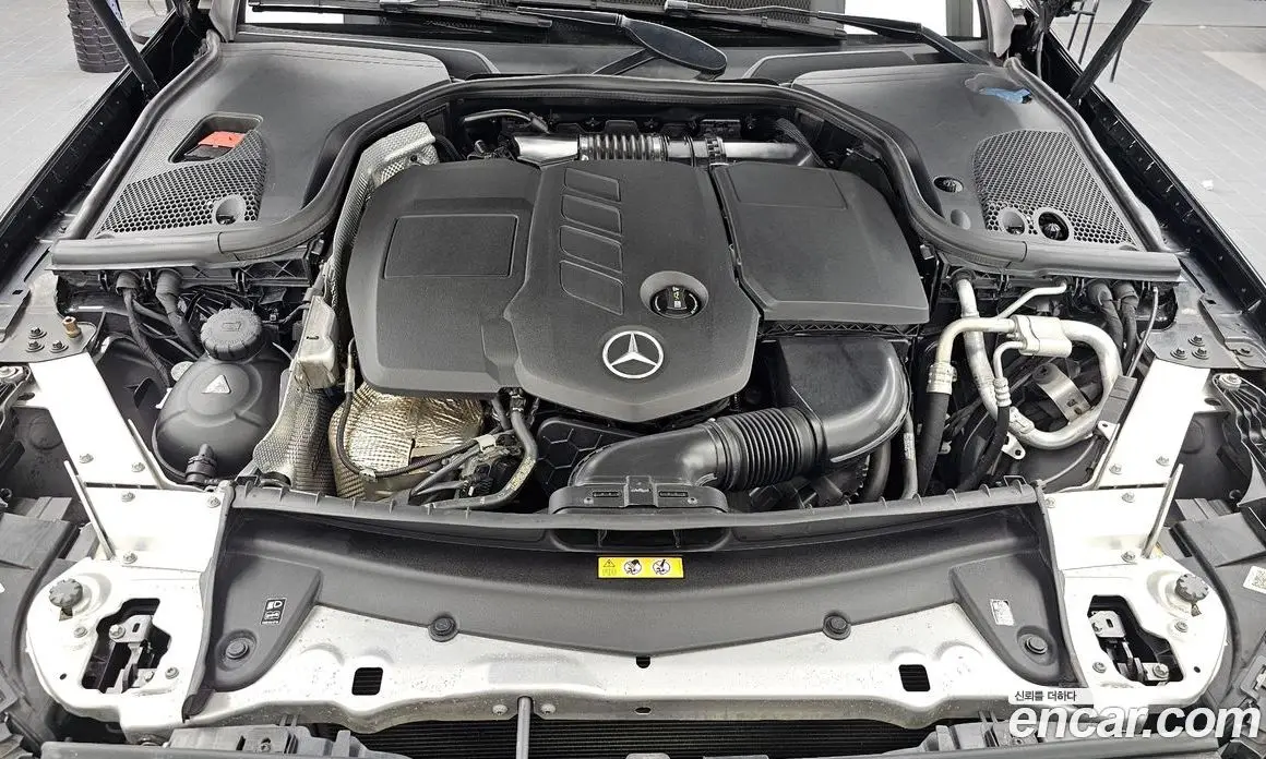 Mercedes-Benz E-Class 2017 1.9 автомат (гидро), фото 6 Mercedes-Benz E-Class 2017 1.9 автомат (гидро), фото 6
