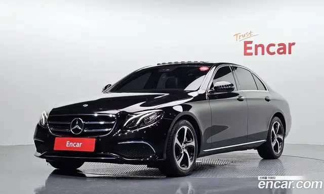 Mercedes-Benz E-Class, 2019, 80 936 км