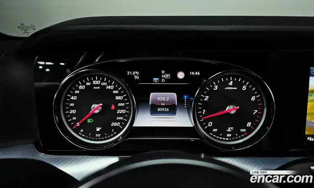 Mercedes-Benz E-Class 2019 2.0 автомат (гидро), миниатюра 11