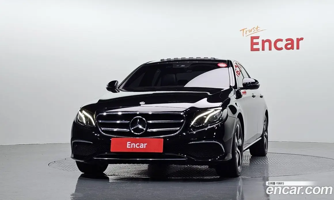 Mercedes-Benz E-Class 2019 2.0 автомат (гидро), фото 3