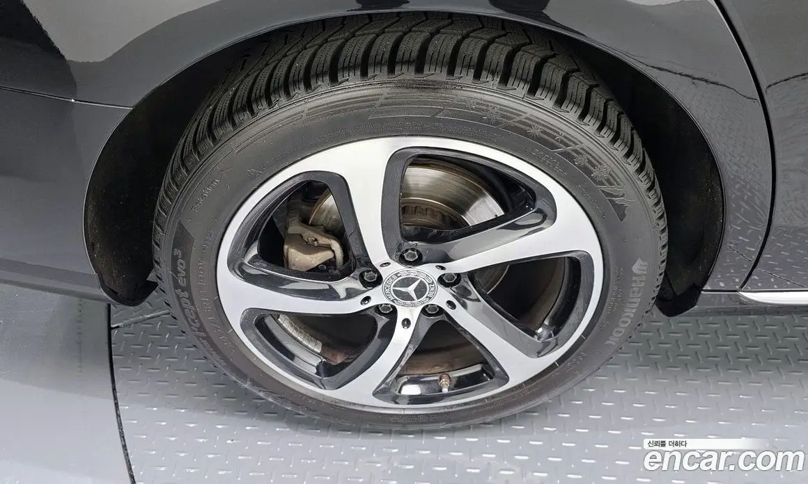Mercedes-Benz E-Class 2019 2.0 автомат (гидро), фото 5