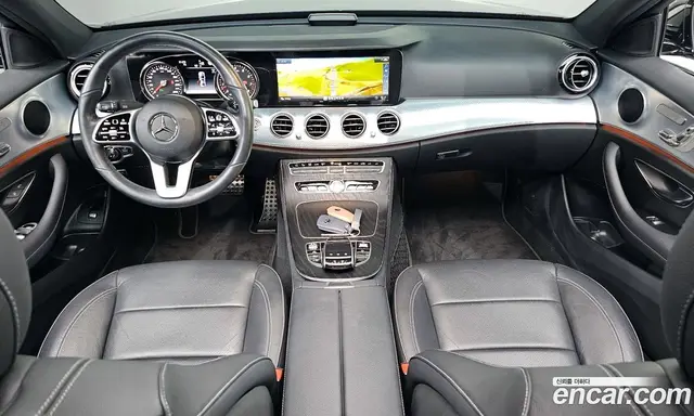 Mercedes-Benz E-Class 2019 2.0 автомат (гидро), миниатюра 10