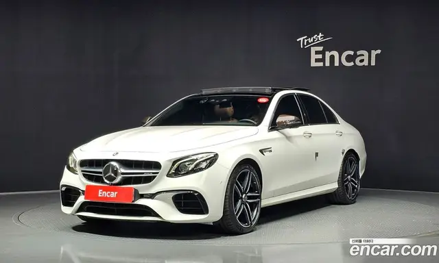 Mercedes-Benz E-Class, 2019, 59 261 км