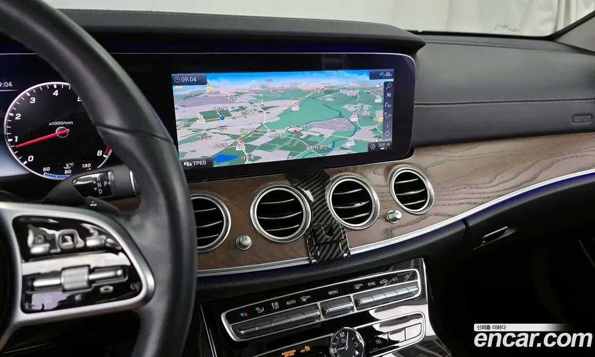 Mercedes-Benz E-Class 2020 2.0 автомат (гидро), фото 20
