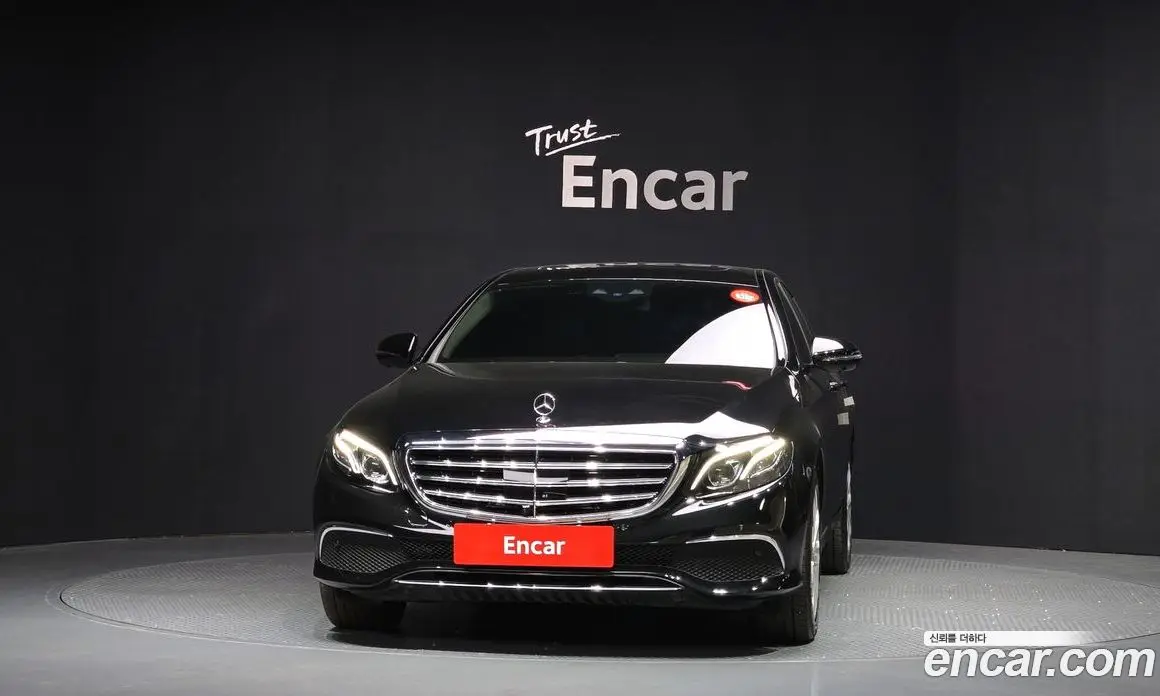 Mercedes-Benz E-Class 2020 2.0 автомат (гидро), фото 3