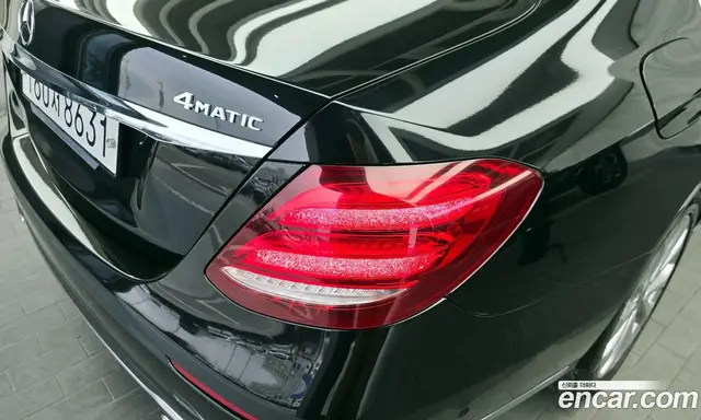 Mercedes-Benz E-Class 2020 2.0 автомат (гидро), миниатюра 9