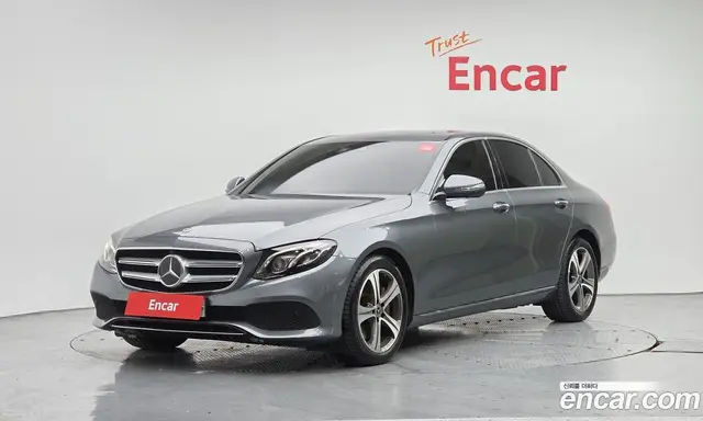 Mercedes-Benz E-Class, 2020, 49 075 км