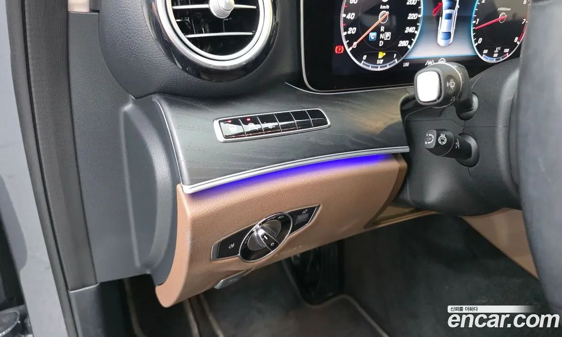 Mercedes-Benz E-Class 2020 2.0 автомат (гидро), фото 12