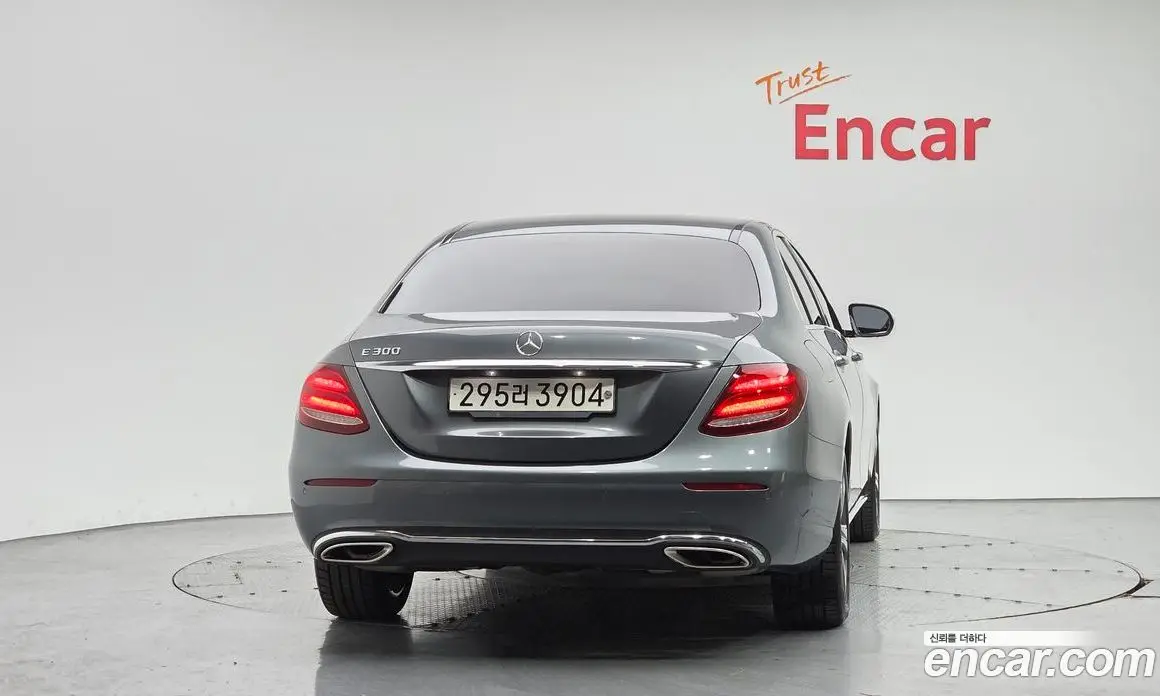 Mercedes-Benz E-Class 2020 2.0 автомат (гидро), фото 4