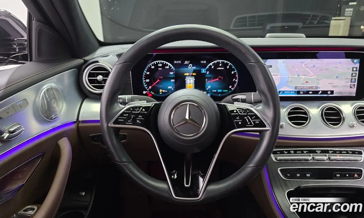 Mercedes-Benz E-Class 2021 2.0 автомат (гидро), фото 18