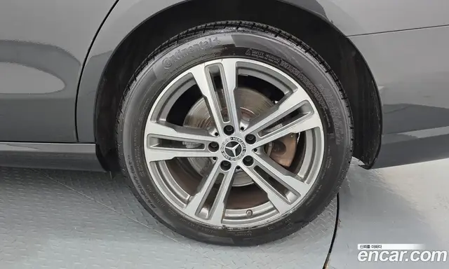 Mercedes-Benz E-Class 2021 2.0 автомат (гидро), миниатюра 7