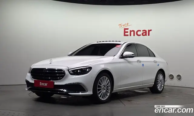 Mercedes-Benz E-Class, 2022, 22 875 км