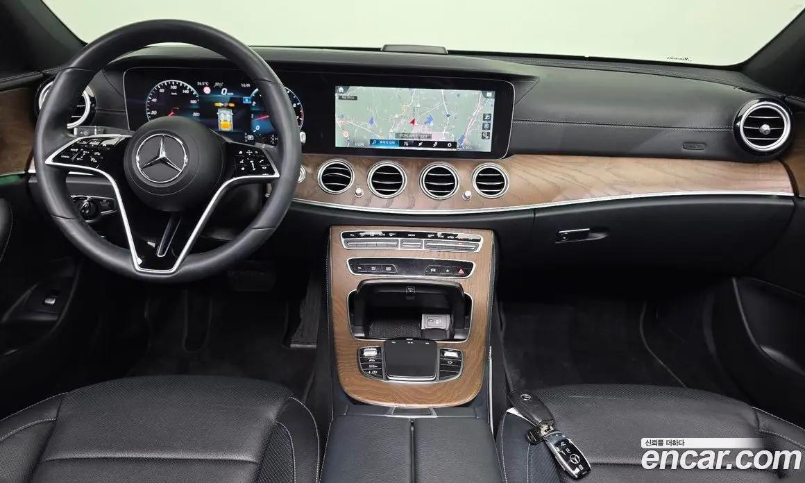 Mercedes-Benz E-Class 2022 2.0 автомат (гидро), фото 10 Mercedes-Benz E-Class 2022 2.0 автомат (гидро), фото 10